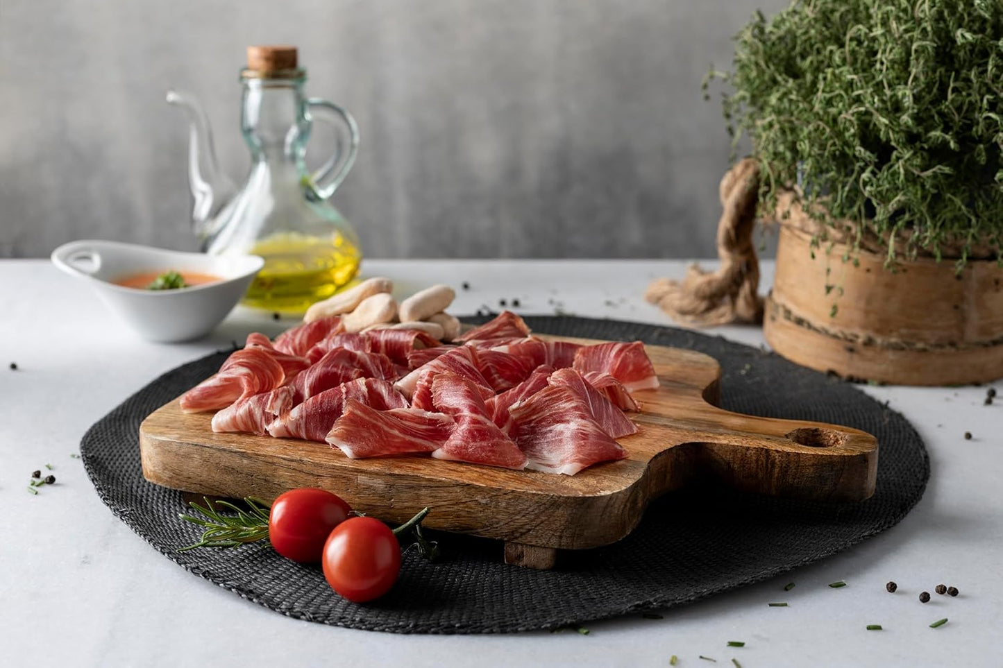Navidul Maletín de Jamón de Cebo Ibérico 4x75g, Chorizo Gran selección 4x75g y Salchichón Gran selección. Freshpack envasado al vacío - 4x75g Total 900 gr